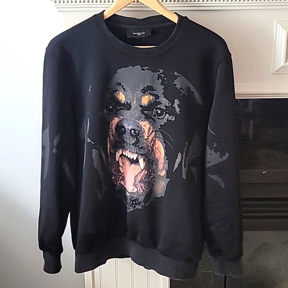 GIVENCHY Dog Print Sweatershirt - Picture 1 of 7